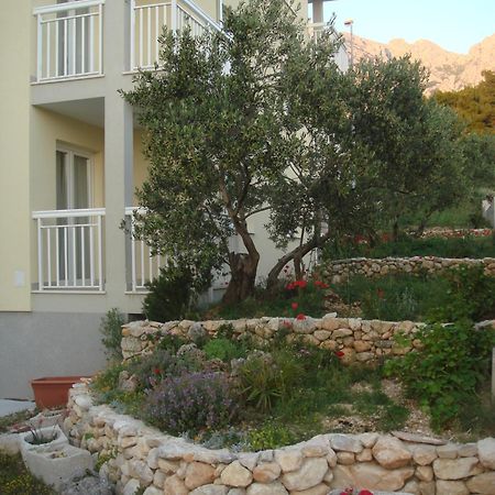 Apartments Ivana Baška Voda Extérieur photo