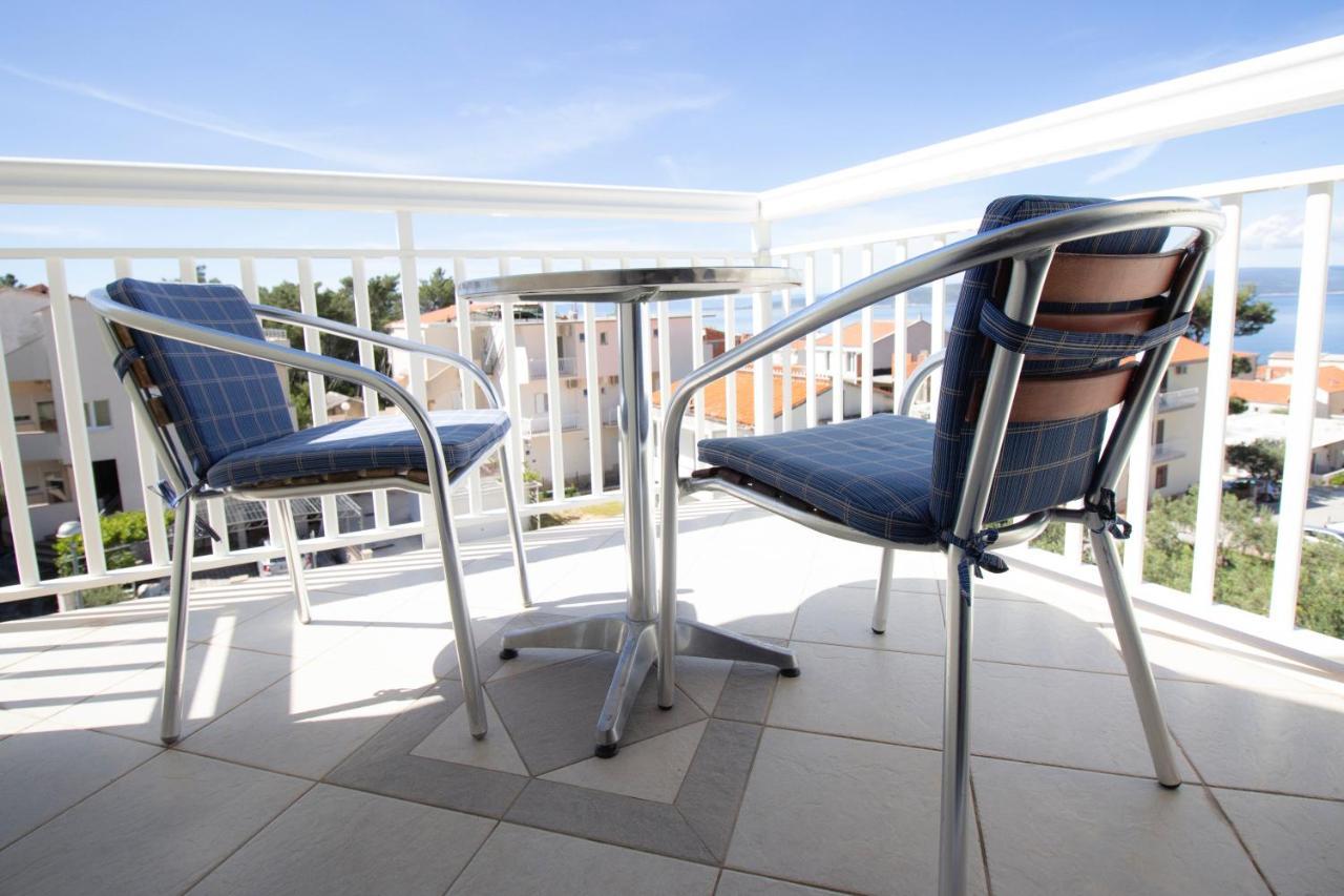 Apartments Ivana Baška Voda Extérieur photo